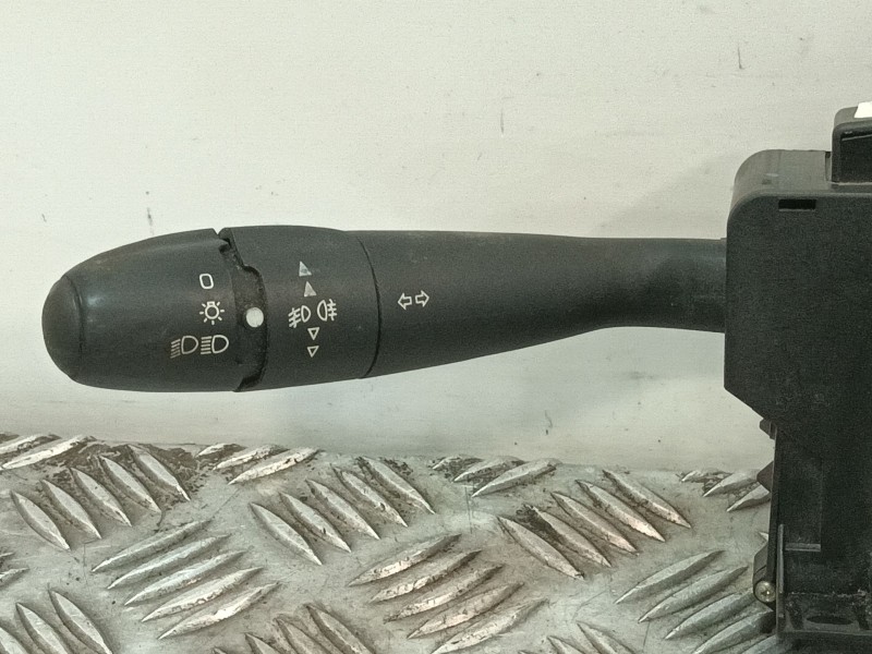 Recambio de mando multifuncion para peugeot 307 break (3e) 2.0 hdi 90 referencia OEM IAM 96413388XT  