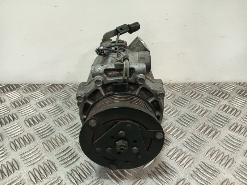 Recambio de compresor aire acondicionado para mitsubishi lancer berlina (cy0) referencia OEM IAM 7813A068  