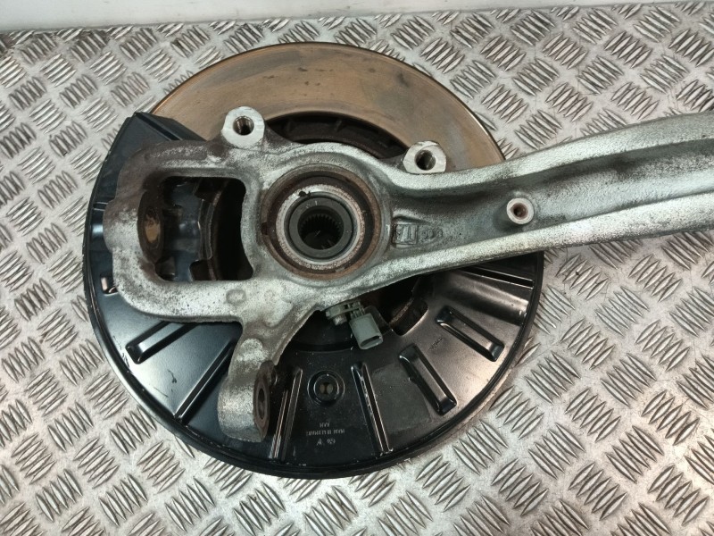 Recambio de mangueta delantera derecha para audi q7 (4lb) 4.2 fsi quattro referencia OEM IAM 7L8407258A  