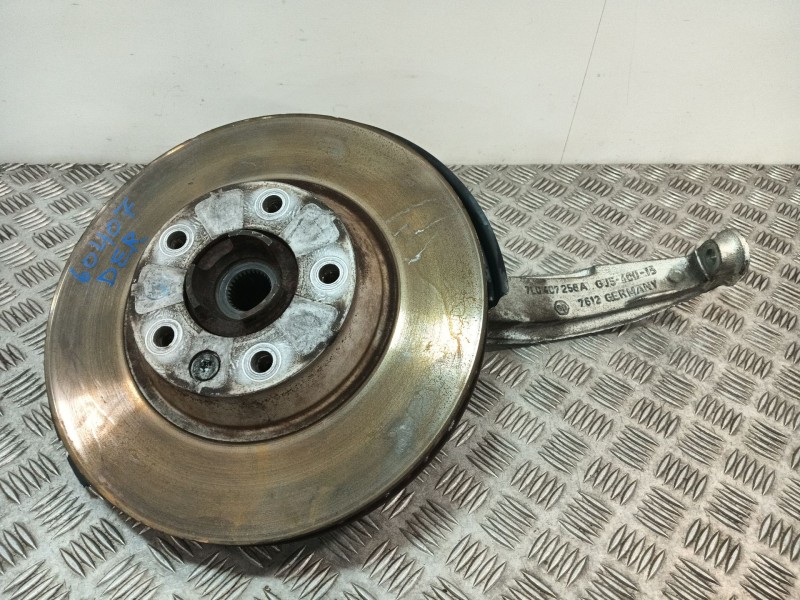 Recambio de mangueta delantera derecha para audi q7 (4lb) 4.2 fsi quattro referencia OEM IAM 7L8407258A  