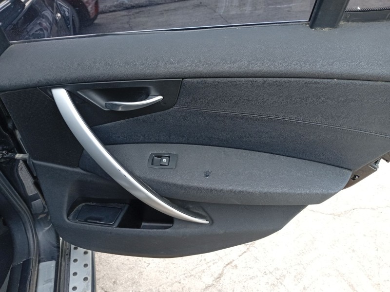Recambio de mando elevalunas trasero derecho para bmw x3 (e83) 3.0 d referencia OEM IAM 61319113773  