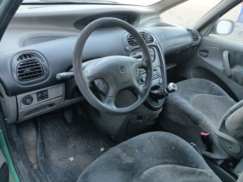 citroën xsara picasso (n68) del año 2001