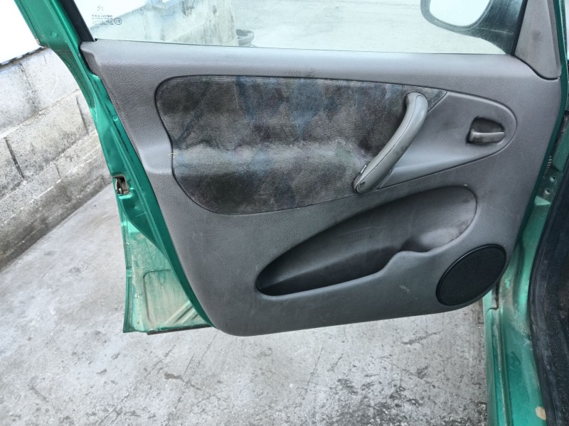 citroën xsara picasso (n68) del año 2001
