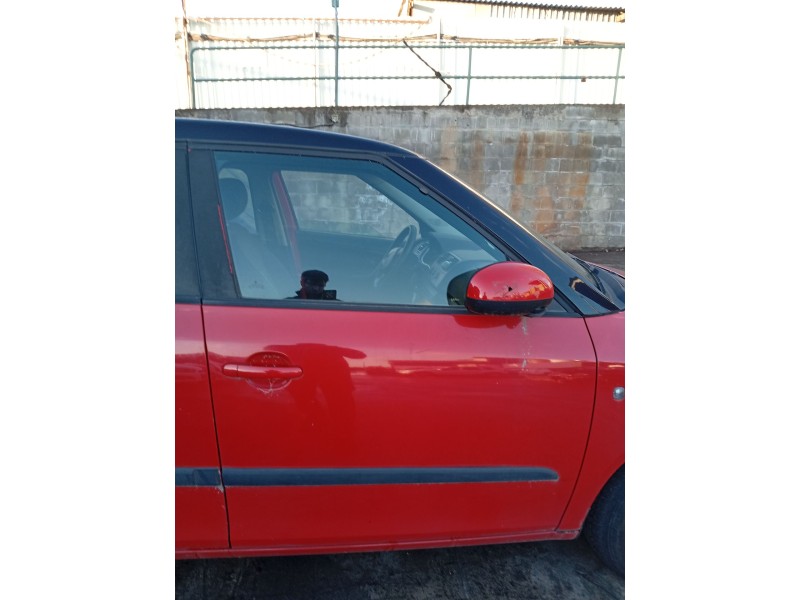 Recambio de puerta delantera derecha para skoda fabia ii (542) 1.2 12v referencia OEM IAM 5J6831056  