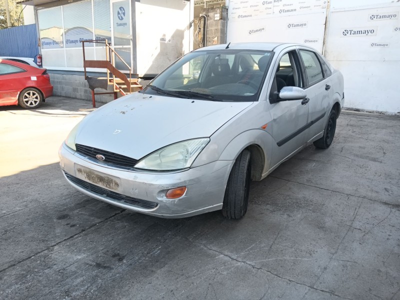 ford focus i sedán (dfw) del año 2000