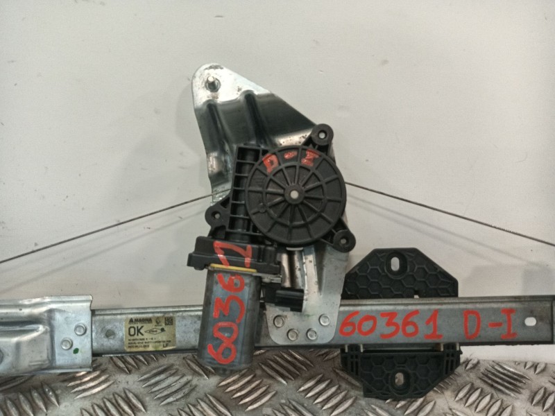 Recambio de elevalunas delantero izquierdo para dacia sandero ii (b8_) 1.5 dci referencia OEM IAM 807213282R  
