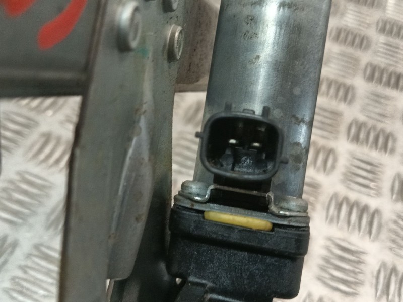 Recambio de elevalunas delantero izquierdo para dacia sandero ii (b8_) 1.5 dci referencia OEM IAM 807213282R  
