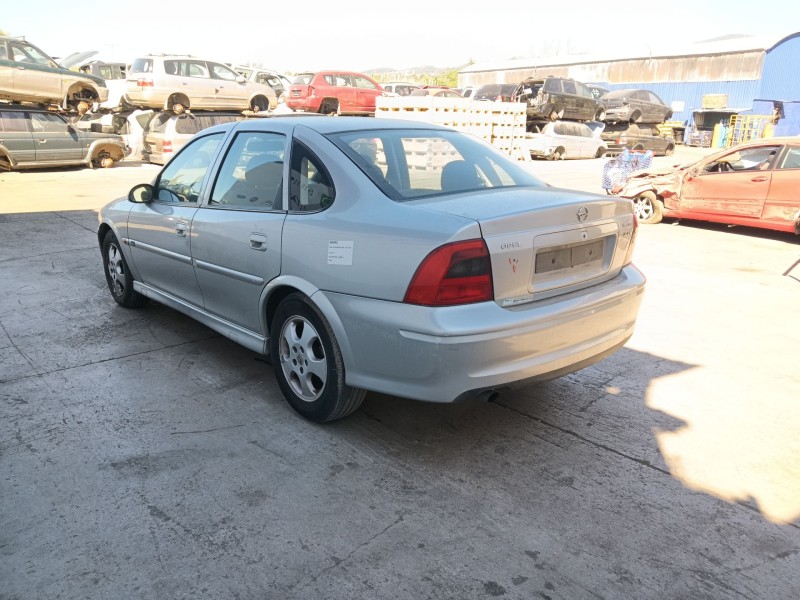 opel vectra b (j96) del año 1999