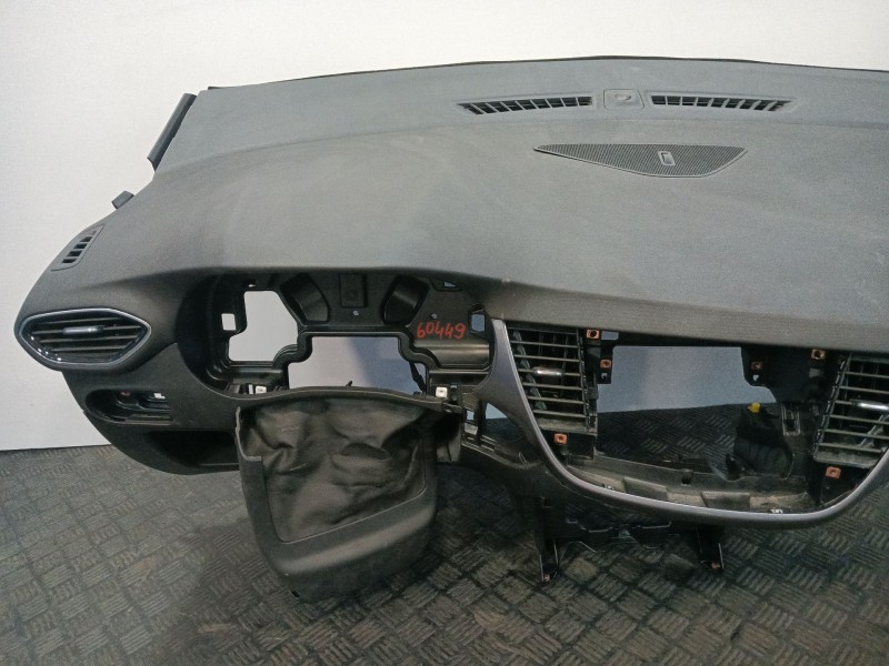 Recambio de salpicadero para opel crossland x / crossland (p17, p2qo) 1.2 (75) referencia OEM IAM YQ008065YX  
