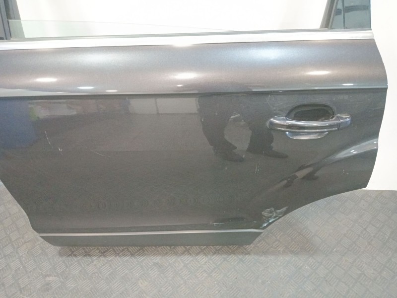 Recambio de puerta trasera izquierda para audi q7 (4lb) 4.2 fsi quattro referencia OEM IAM 4L0833051  