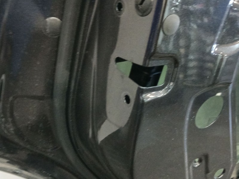 Recambio de puerta trasera izquierda para audi q7 (4lb) 4.2 fsi quattro referencia OEM IAM 4L0833051  