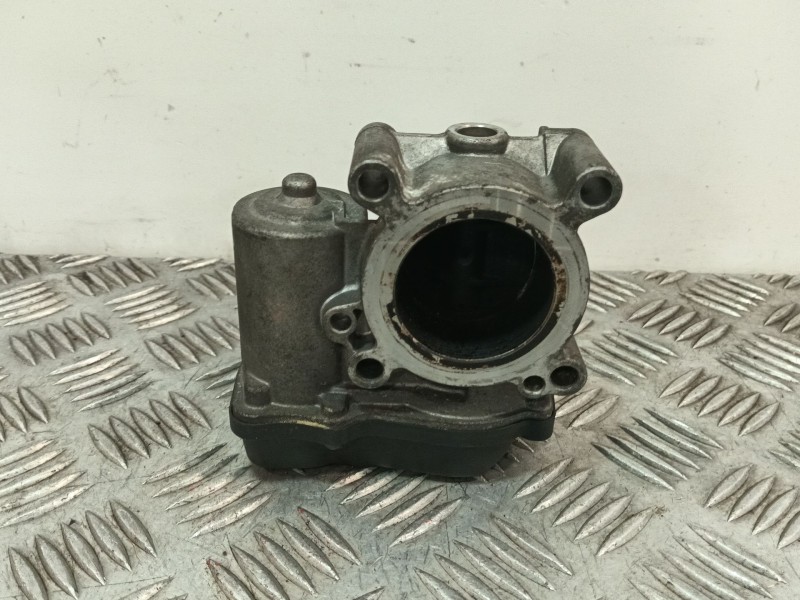 Recambio de caja mariposa para skoda fabia i (6y2) 1.4 16v referencia OEM IAM 03C133062B A2C53030790 