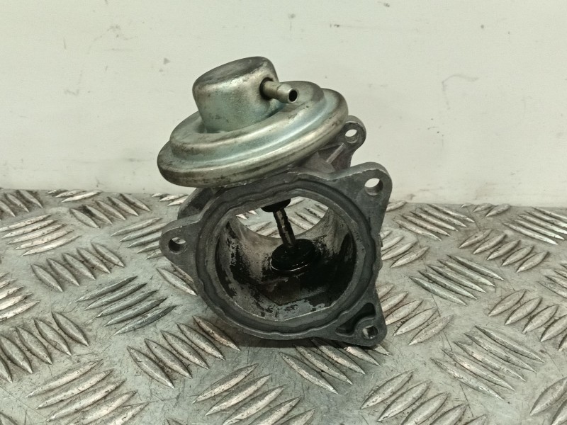 Recambio de valvula egr para audi a3 sportback (8pa) 2.0 tdi referencia OEM IAM   