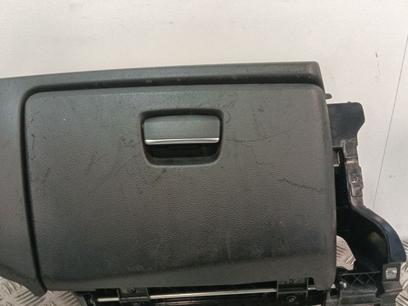 Recambio de guantera para bmw 1 (e81) 118 d referencia OEM IAM 698268109  