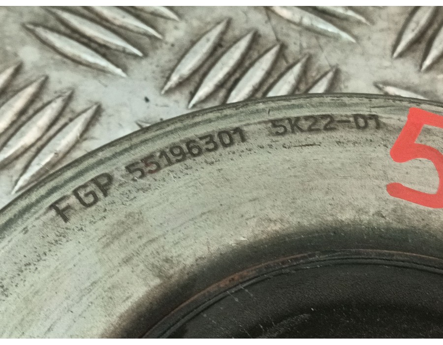 Recambio de polea cigueñal para opel zafira / zafira family b (a05) 1.9 cdti (m75) referencia OEM IAM 55196301  