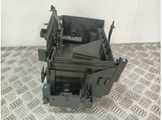 Recambio de soporte bateria para opel astra j (p10) 1.6 cdti (68) referencia OEM IAM 13354420   2