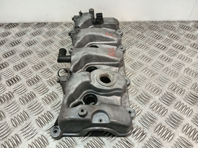 Recambio de tapa balancines para hyundai tucson (jm) 2.0 crdi cat referencia OEM IAM 2241027401  