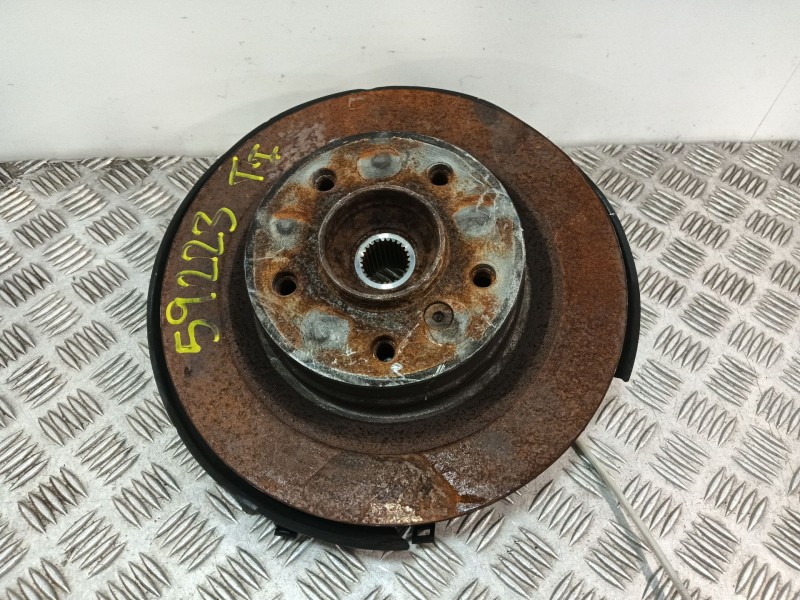 Recambio de mangueta trasera izquierda para bmw 1 (e81) 118 d referencia OEM IAM   