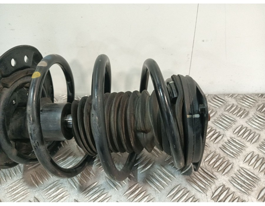 Recambio de amortiguador delantero izquierdo para renault scénic iv (j9_) 1.5 dci 110 referencia OEM IAM   