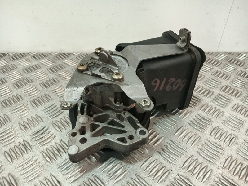 Recambio de bomba direccion para bmw 3 coupé (e46) 330 cd referencia OEM IAM 676187601 7692974520 