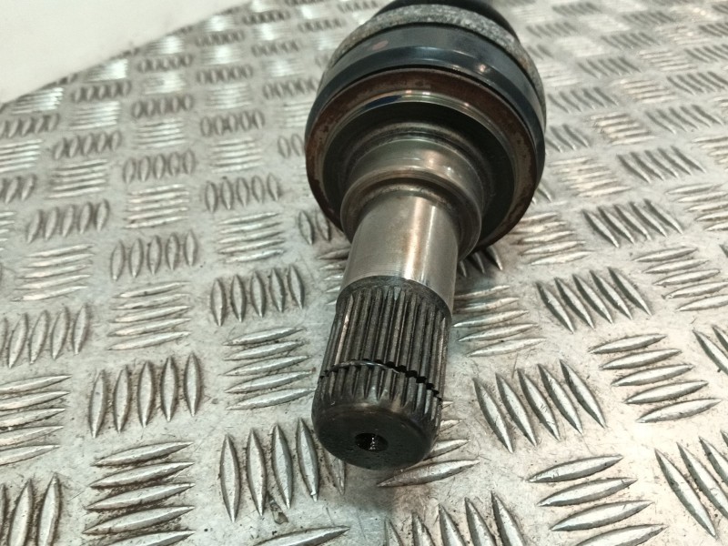 Recambio de transmision trasera derecha para bmw serie 3 lim. (f30) 335i referencia OEM IAM 7597686A  