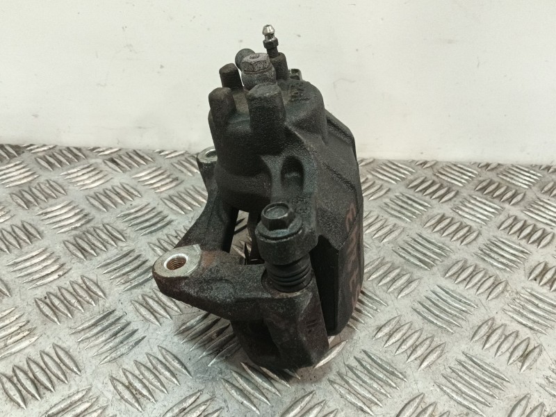 Recambio de pinza freno delantera derecha para mitsubishi lancer berlina (cy0) referencia OEM IAM   