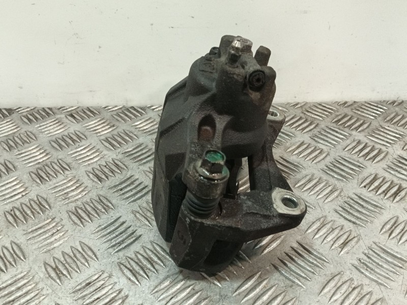 Recambio de pinza freno delantera derecha para mitsubishi lancer berlina (cy0) referencia OEM IAM   