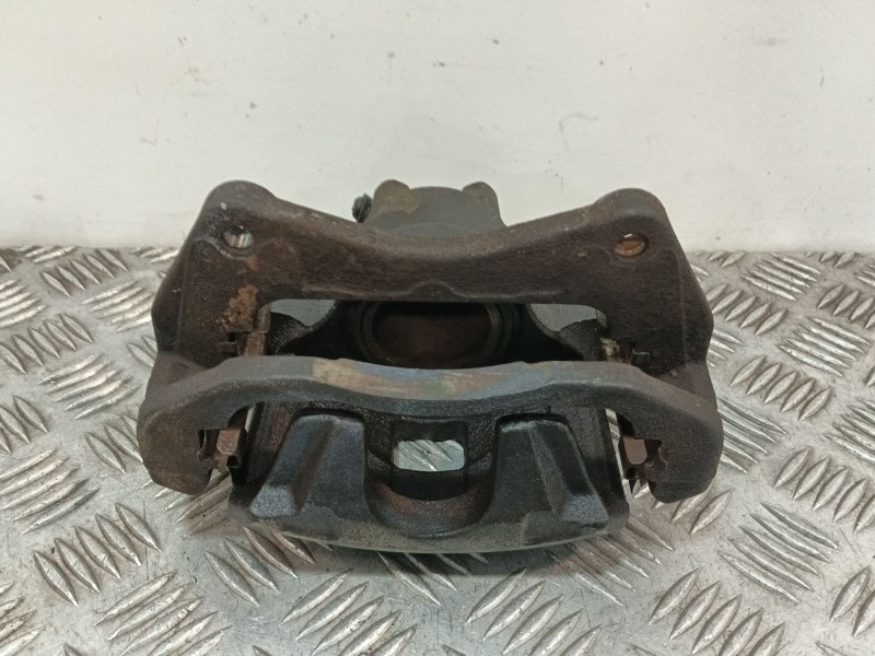 Recambio de pinza freno delantera derecha para mitsubishi lancer berlina (cy0) referencia OEM IAM   