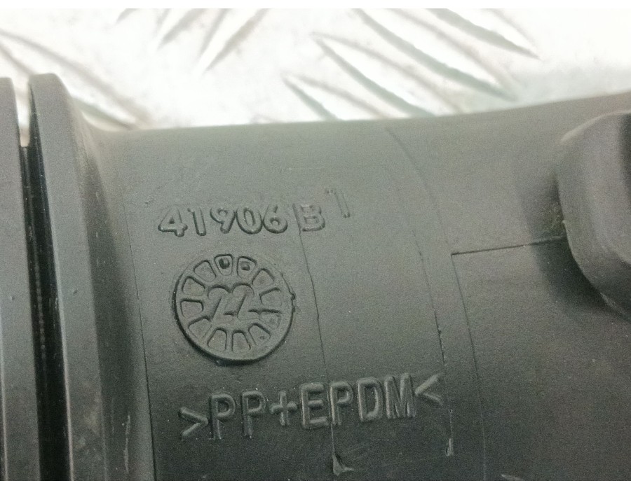 Recambio de tubo para citroën c3 iii (sx) 1.5 bluehdi 100 (sxyhyp, sxyhtu) referencia OEM IAM 41906B1  