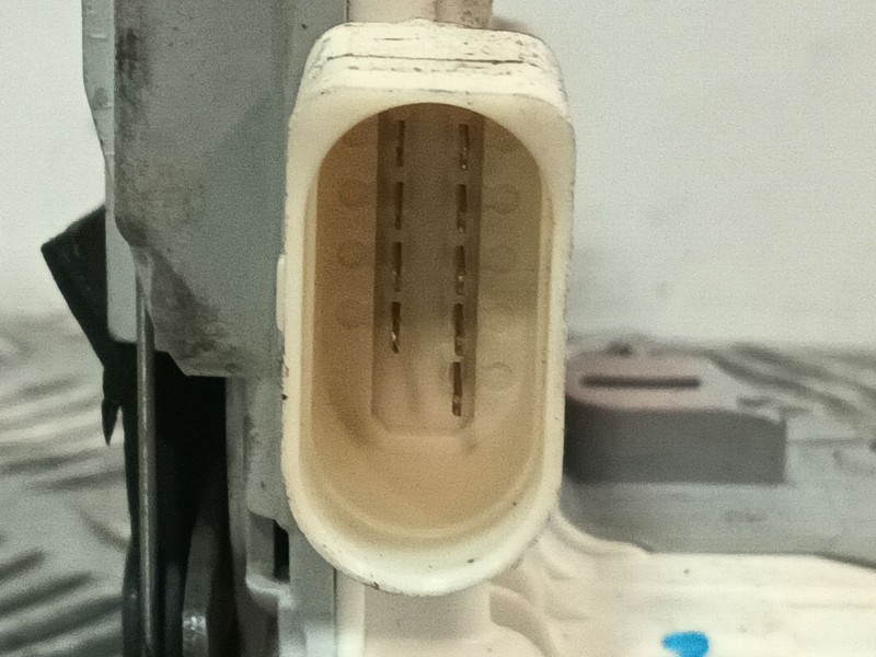 Recambio de cerradura puerta trasera izquierda para audi q7 (4lb) 4.2 fsi quattro referencia OEM IAM 3C4839015C  