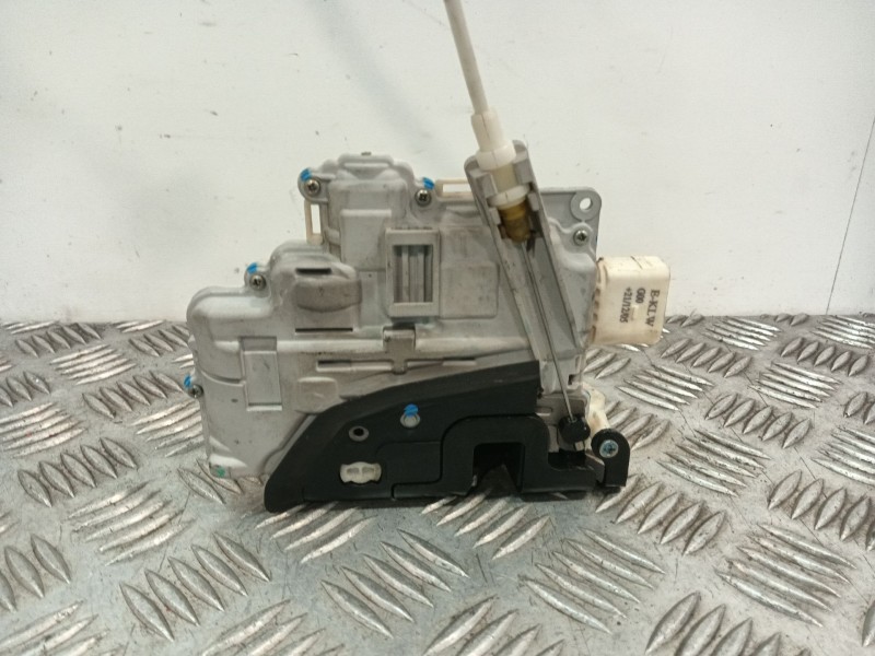 Recambio de cerradura puerta trasera izquierda para audi q7 (4lb) 4.2 fsi quattro referencia OEM IAM 3C4839015C  