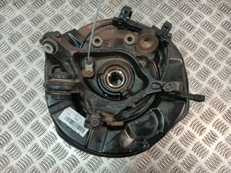 Recambio de mangueta trasera derecha para bmw serie 3 lim. (f30) 335i referencia OEM IAM   