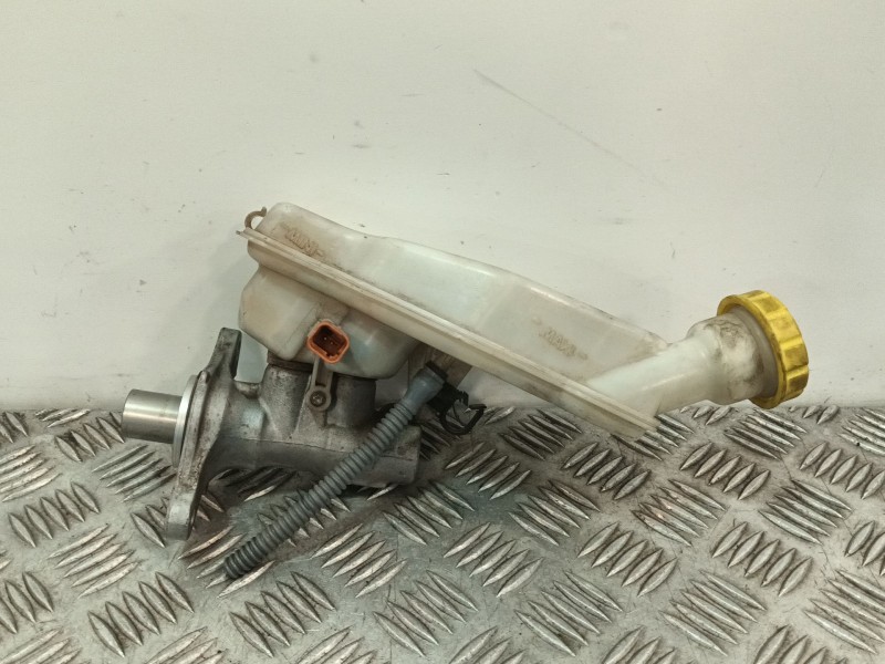 Recambio de bomba freno para peugeot 207 sw referencia OEM IAM 32069745  