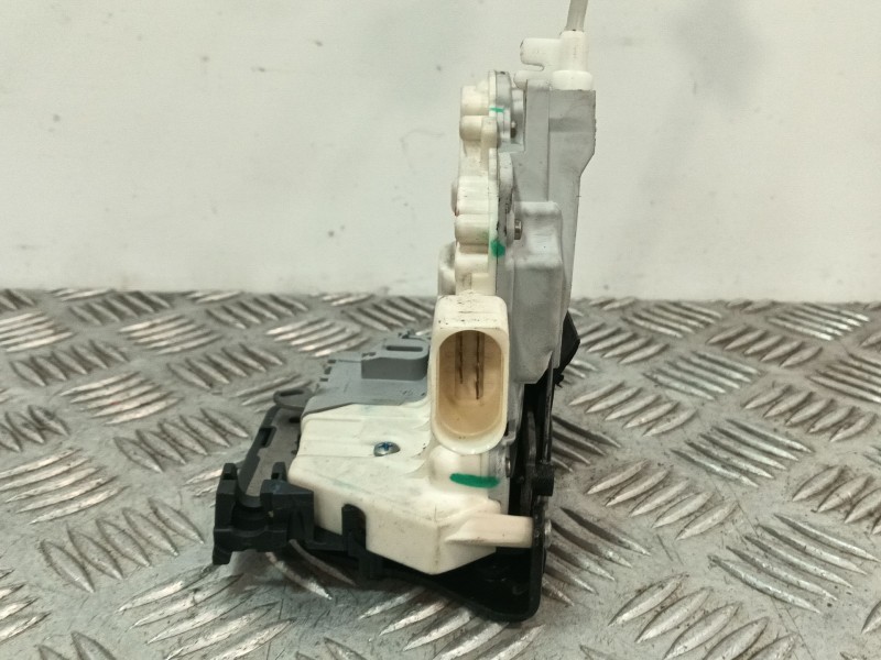 Recambio de cerradura puerta trasera derecha para audi q7 (4lb) 4.2 fsi quattro referencia OEM IAM 3C4839016C  