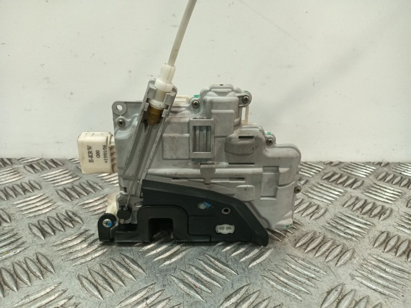 Recambio de cerradura puerta trasera derecha para audi q7 (4lb) 4.2 fsi quattro referencia OEM IAM 3C4839016C  