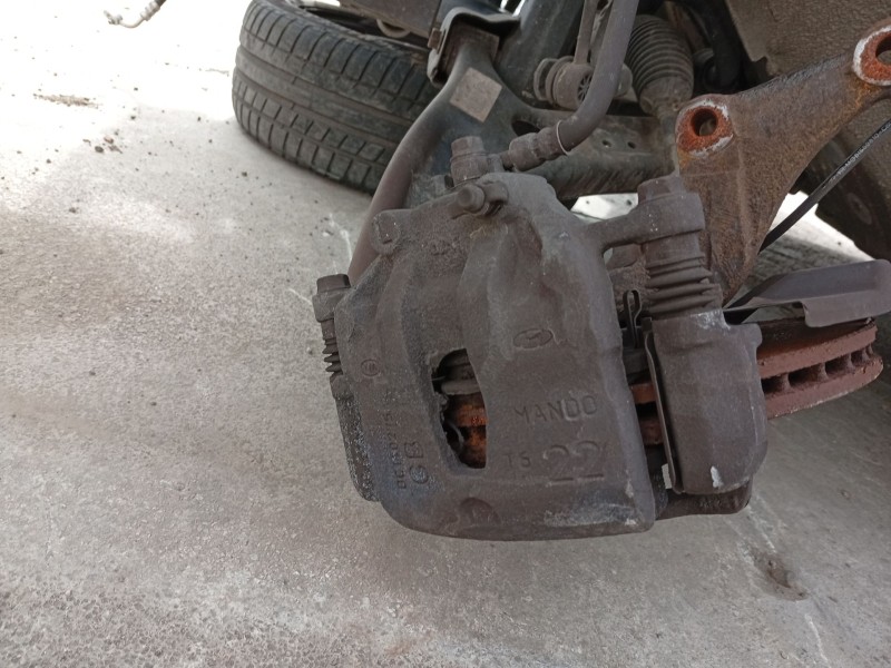 Recambio de pinza freno delantera izquierda para hyundai i20 referencia OEM IAM 58180C8A00 58110C8000 