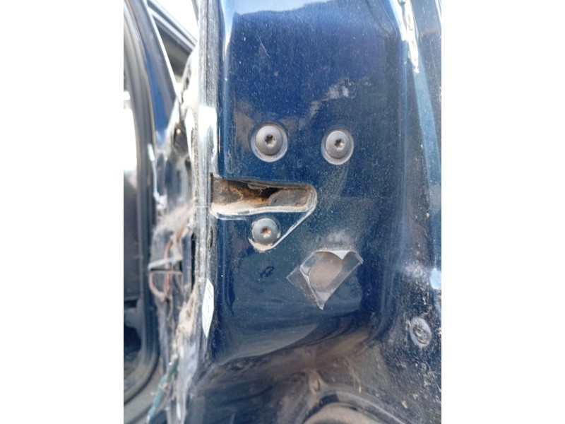 Recambio de cerradura puerta trasera derecha para jeep cherokee (kj) 2.5 crd cat referencia OEM IAM 55177044AJ  