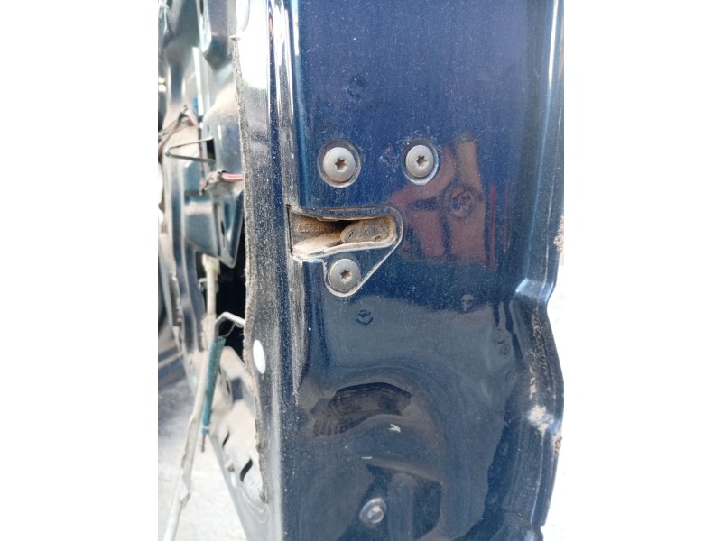 Recambio de cerradura puerta delantera derecha para jeep cherokee (kj) 2.5 crd cat referencia OEM IAM 55177042AM  