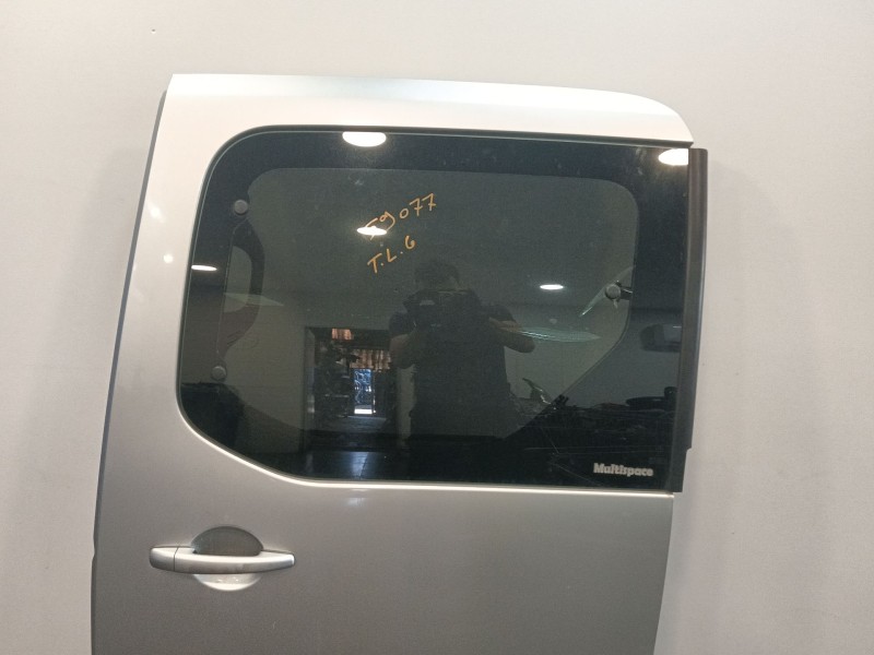 Recambio de puerta lateral corredera izquierda para citroën berlingo b9 multispace referencia OEM IAM 9006L8  