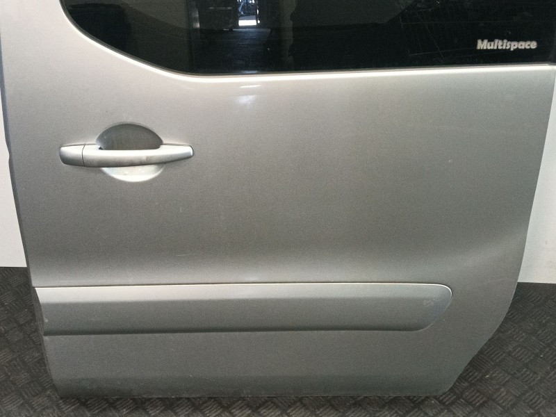 Recambio de puerta lateral corredera izquierda para citroën berlingo b9 multispace referencia OEM IAM 9006L8  