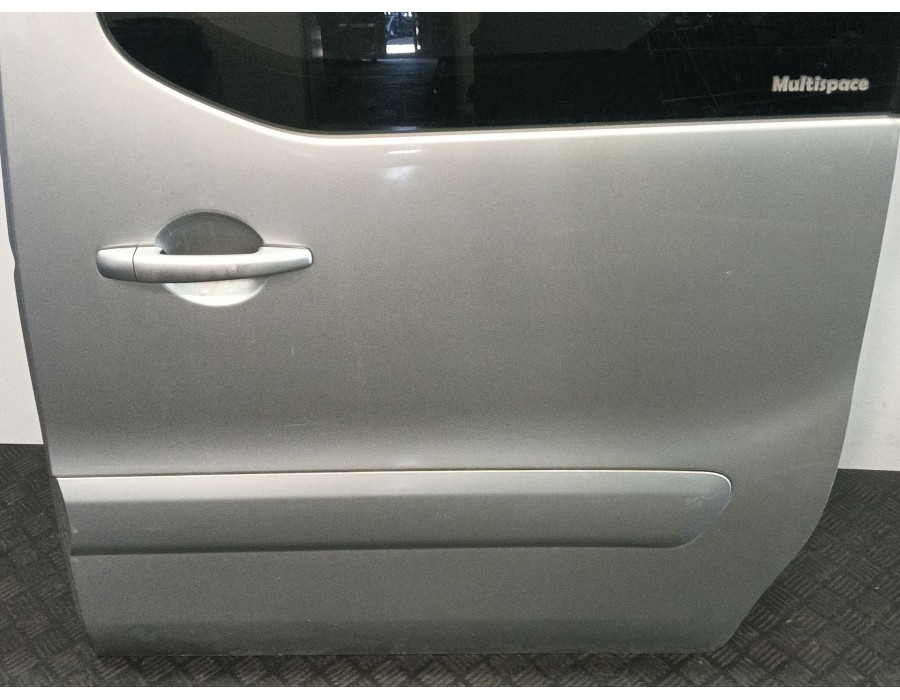 Recambio de puerta lateral corredera izquierda para citroën berlingo b9 multispace referencia OEM IAM 9006L8  
