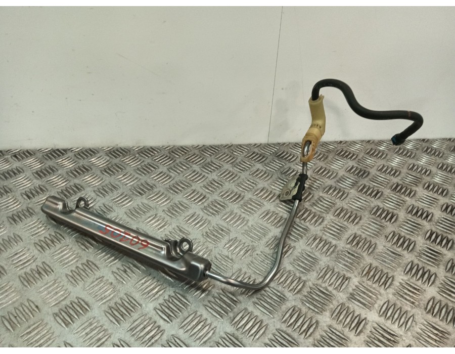 Recambio de rampa inyectora para toyota c-hr (_x1_) 1.8 hybrid (zyx10_, zyx11_) referencia OEM IAM 2381437100  