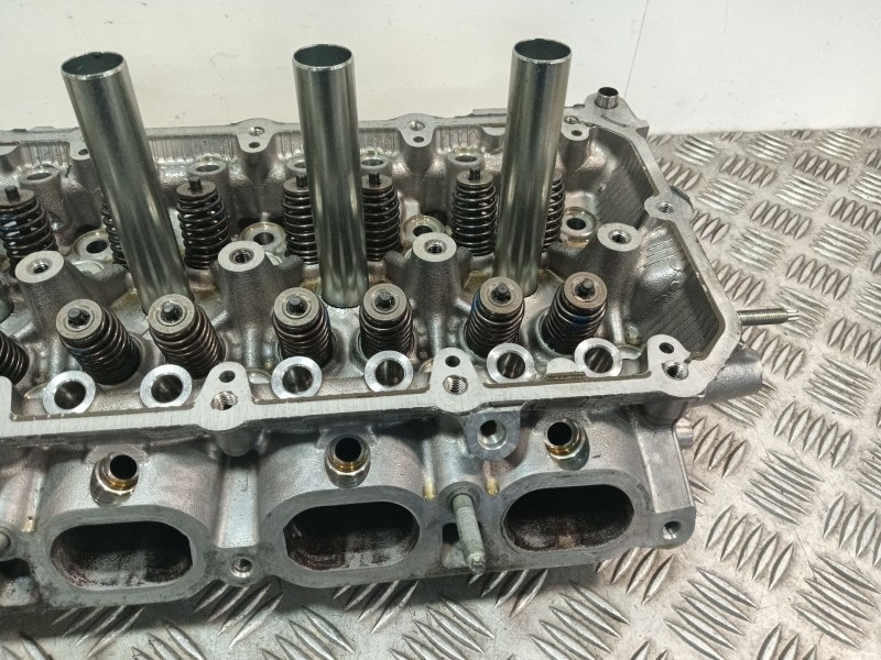 Recambio de culata para toyota c-hr (_x1_) 1.8 hybrid (zyx10_, zyx11_) referencia OEM IAM 1417130238  
