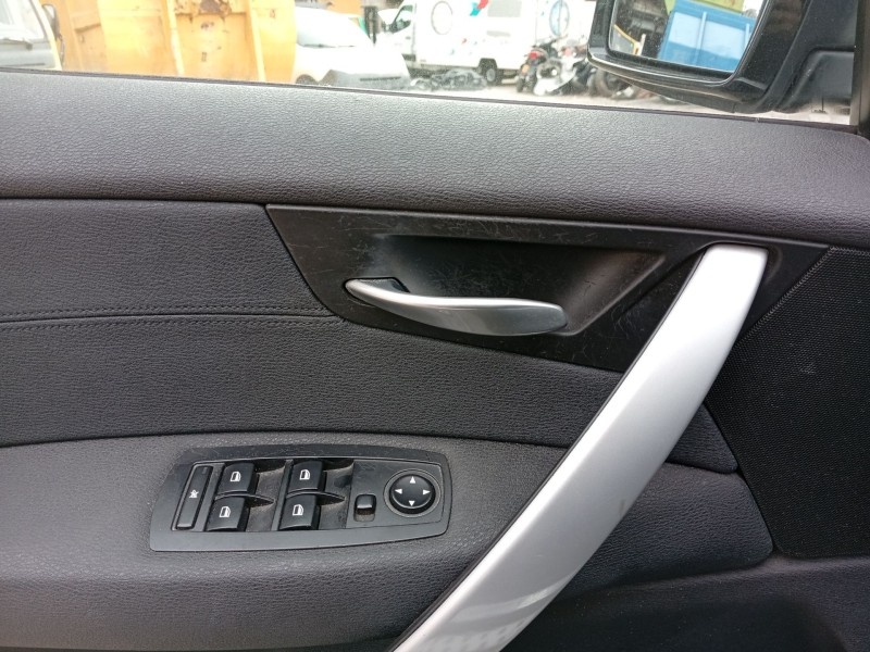 Recambio de maneta interior delantera izquierda para bmw x3 (e83) 3.0 d referencia OEM IAM 51413403801  