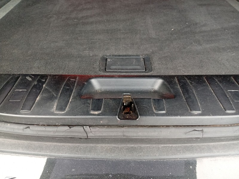 Recambio de cerradura maletero / porton para bmw x3 (e83) 3.0 d referencia OEM IAM 51247201561  