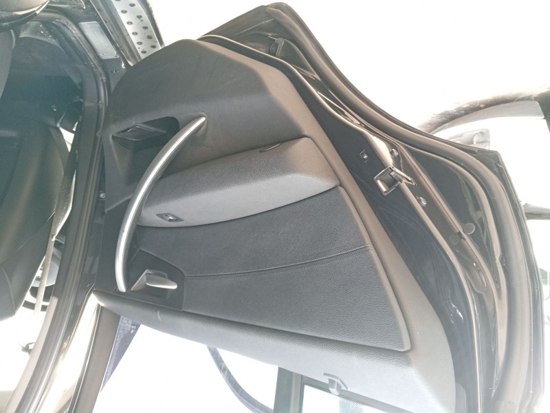 Recambio de cerradura puerta trasera izquierda para bmw x3 (e83) 3.0 d referencia OEM IAM 51227202147  