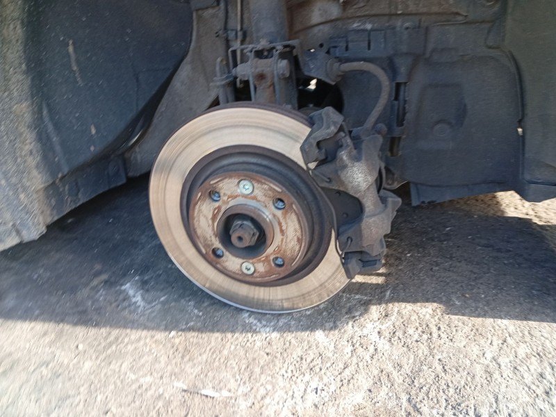 Recambio de pinza freno delantera derecha para dacia sandero ii (b8_) 1.5 dci referencia OEM IAM 410016069R VERE7155 