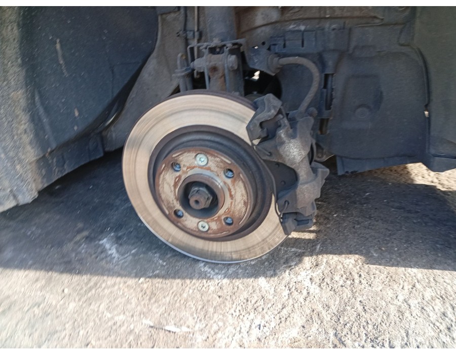 Recambio de pinza freno delantera derecha para dacia sandero ii (b8_) 1.5 dci referencia OEM IAM 410016069R VERE7155 