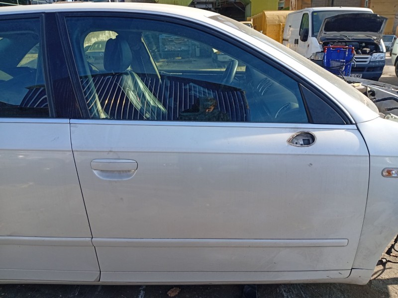 Recambio de puerta delantera derecha para seat exeo (3r2) 2.0 tdi referencia OEM IAM 3R0831052  