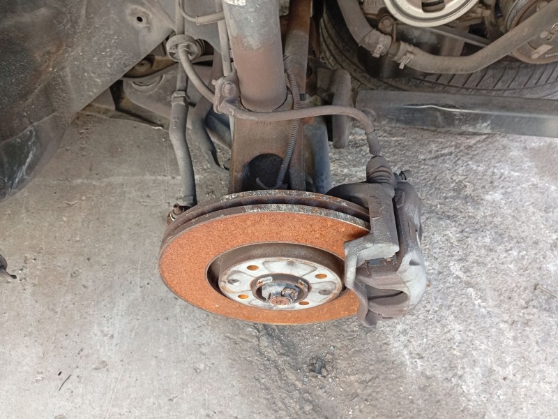 Recambio de mangueta delantera derecha para peugeot 207 cc (wd_) 1.6 16v referencia OEM IAM 364790  